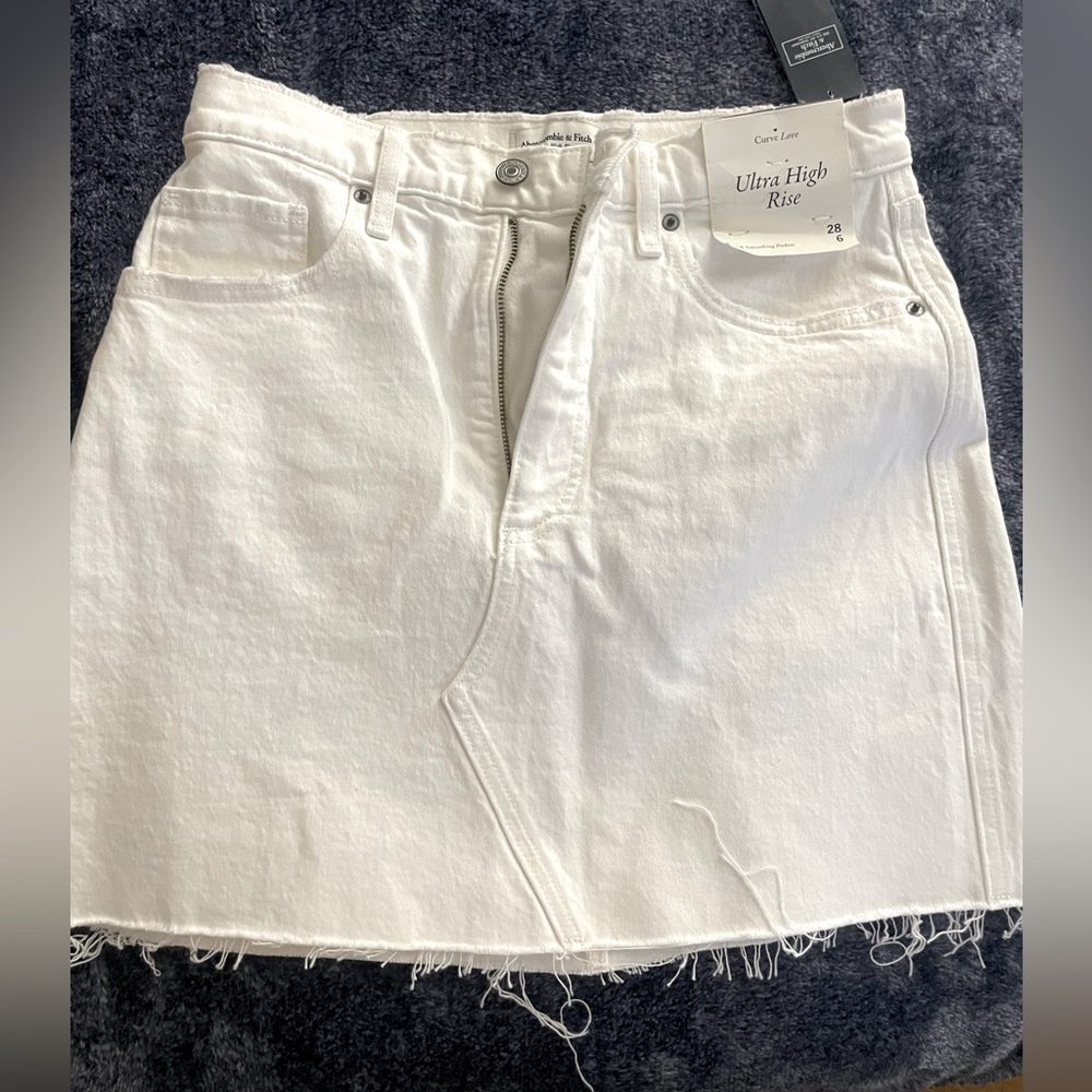 Abercrombie and Fitch mini skirt